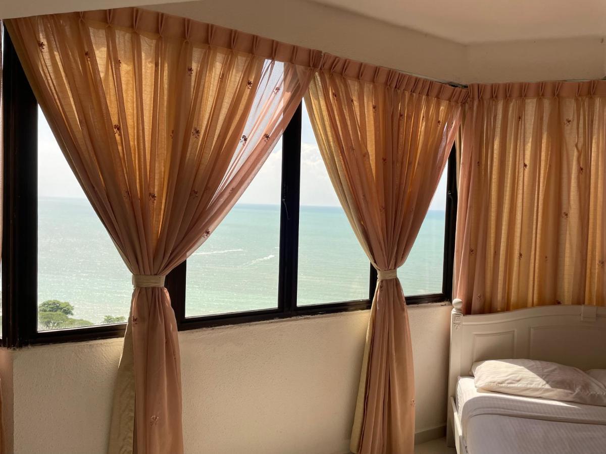 Апартаменти The Ferringhi Sea View At Sri Sayang Бату-Феррінгі Екстер'єр фото