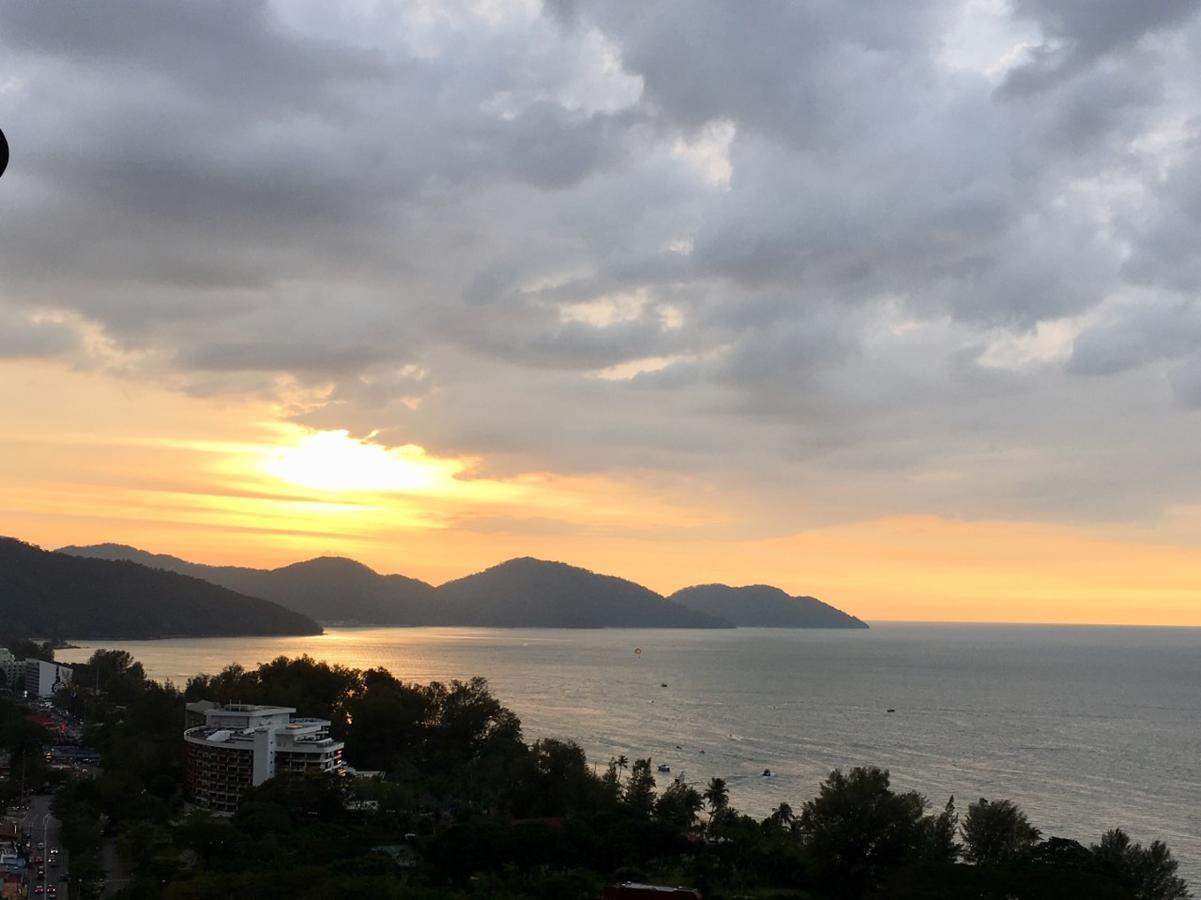 Апартаменти The Ferringhi Sea View At Sri Sayang Бату-Феррінгі Екстер'єр фото