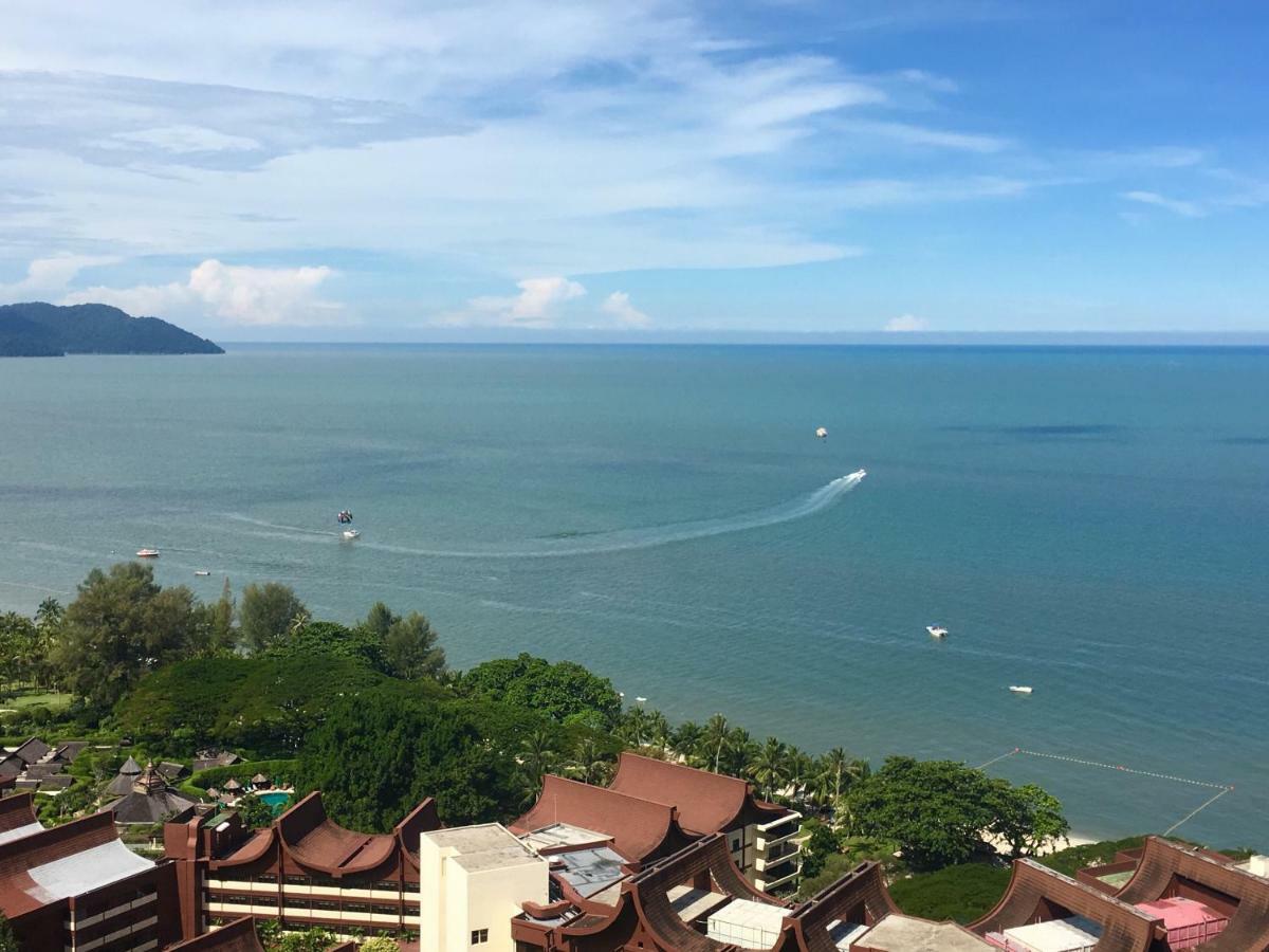 Апартаменти The Ferringhi Sea View At Sri Sayang Бату-Феррінгі Екстер'єр фото